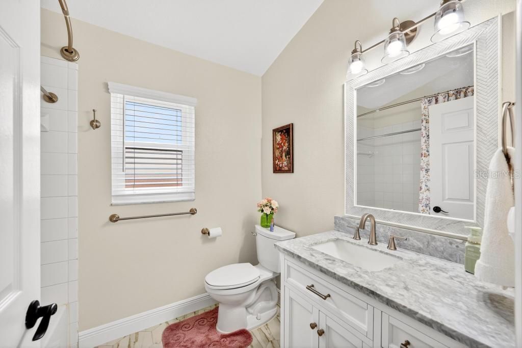 Image 17 of property listing at 5477 GLEN OAK PLACE, Sanford, FL 32771