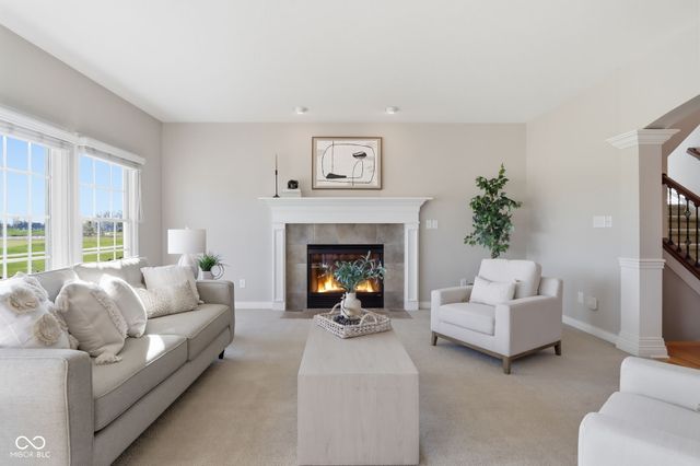 10852 Fairwoods Drive, Fishers, IN 46037