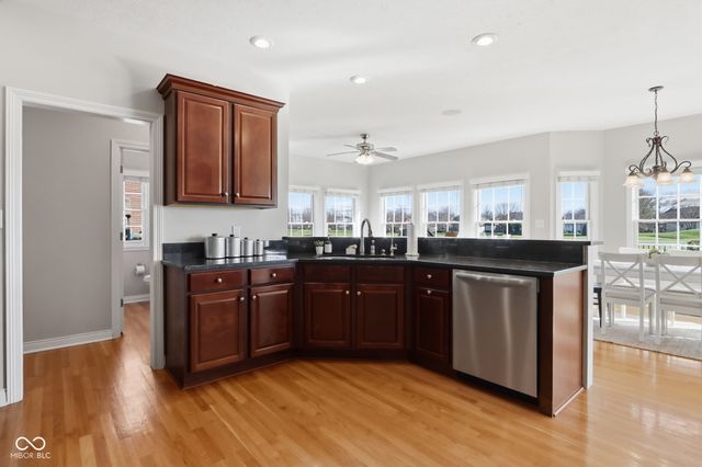 10852 Fairwoods Drive, Fishers, IN 46037