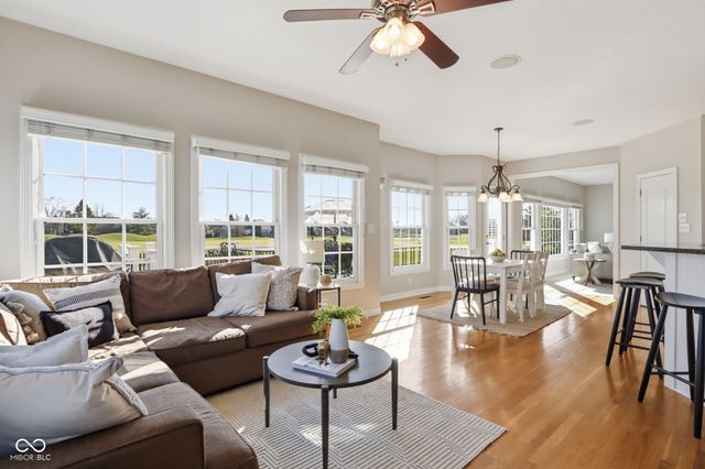 10852 Fairwoods Drive, Fishers, IN 46037