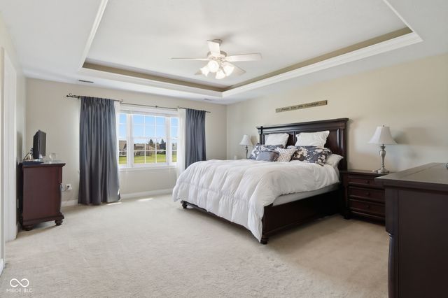 10852 Fairwoods Drive, Fishers, IN 46037