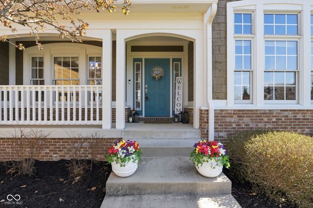 10852 Fairwoods Drive, Fishers, IN 46037