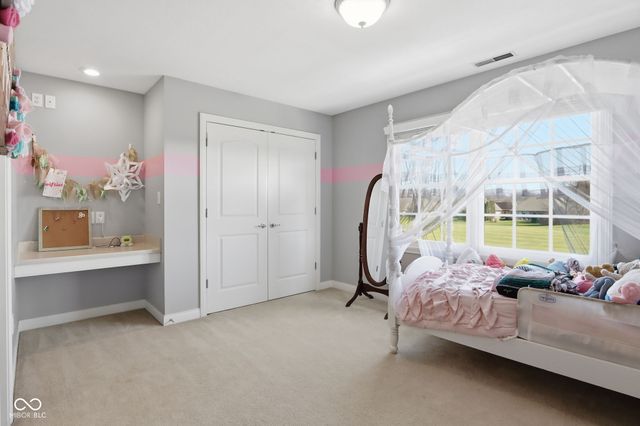 10852 Fairwoods Drive, Fishers, IN 46037