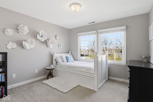 10852 Fairwoods Drive, Fishers, IN 46037