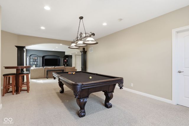 10852 Fairwoods Drive, Fishers, IN 46037