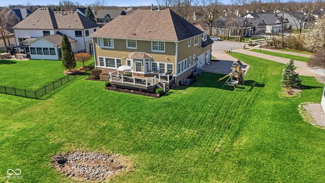 10852 Fairwoods Drive, Fishers, IN 46037