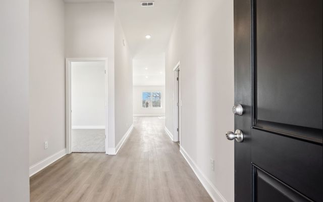 455 Stardust Dr, Lebanon, TN 37087