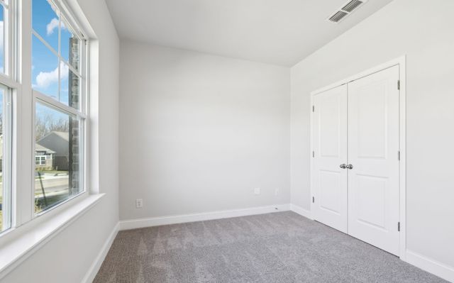 455 Stardust Dr, Lebanon, TN 37087