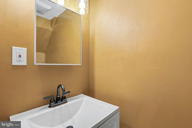 7945 EASTDALE RD, Baltimore, MD 21224
