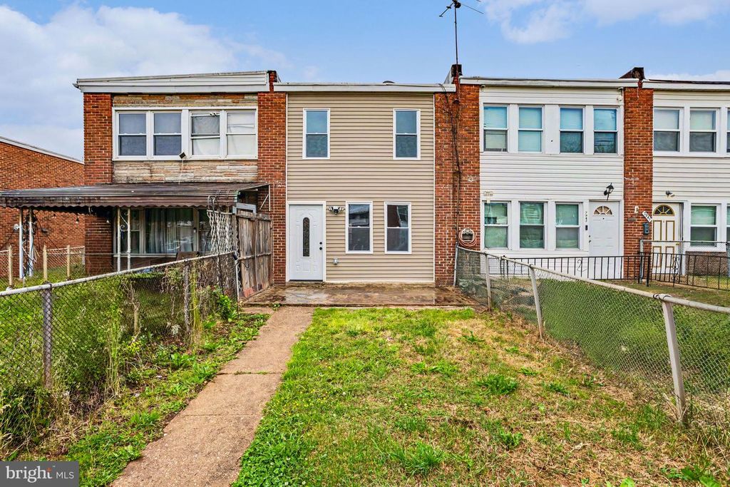 Image 2 of property listing at 7945 EASTDALE RD, Baltimore, MD 21224