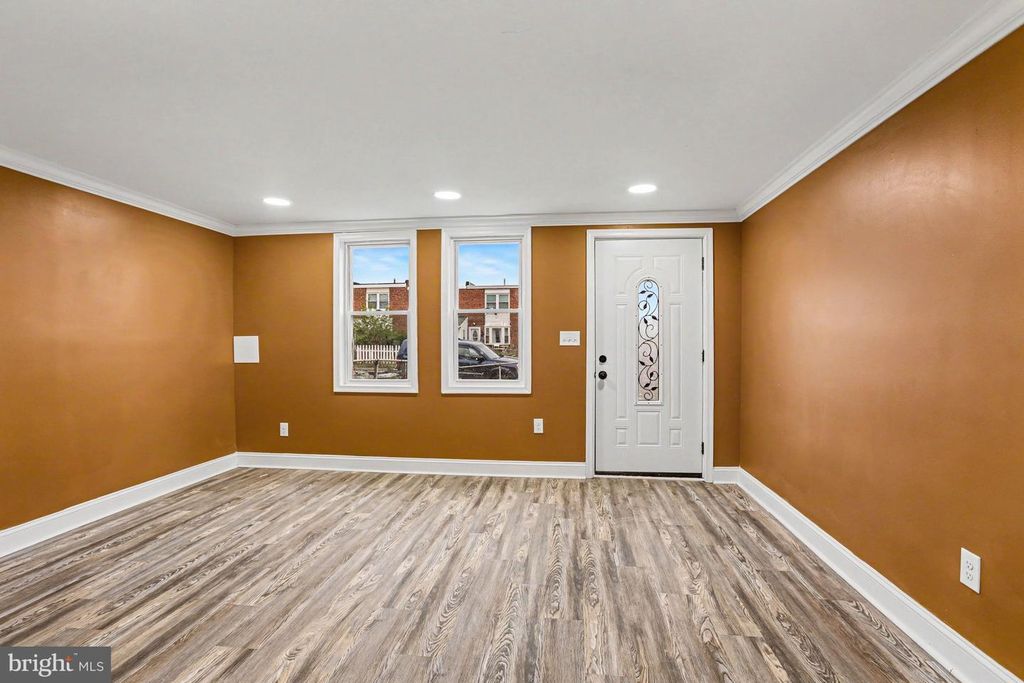 Image 4 of property listing at 7945 EASTDALE RD, Baltimore, MD 21224