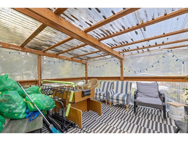 30 JEROME Ct, Gleneden Beach, OR 97388