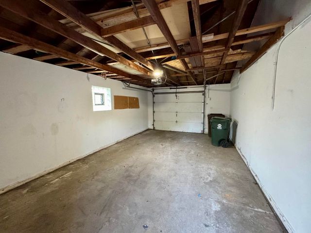 4230 Barry Lane, Oak Forest, IL 60452