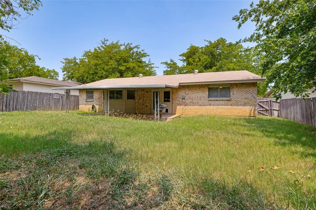 1514 Natches Drive, Arlington, TX 76014