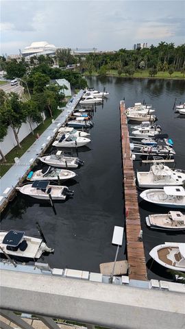 1700 NW North River Dr, Miami, FL 33125