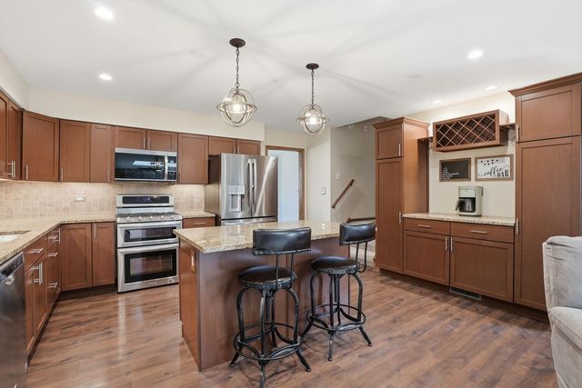 8512 170th Place, Tinley Park, IL 60487