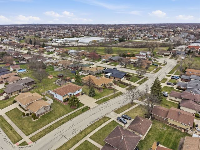 8512 170th Place, Tinley Park, IL 60487