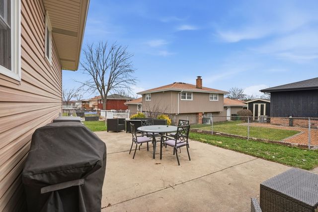 8512 170th Place, Tinley Park, IL 60487