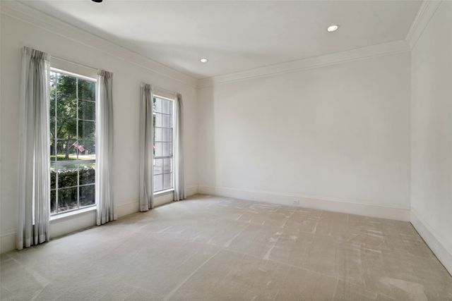 807 Ridgedale Court, Southlake, TX 76092