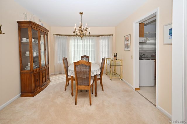 5104 Prentis Drive, Troy, MI 48085