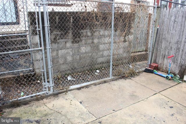 2051 DENNIE ST, Philadelphia, PA 19140