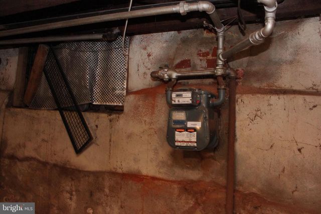 2051 DENNIE ST, Philadelphia, PA 19140