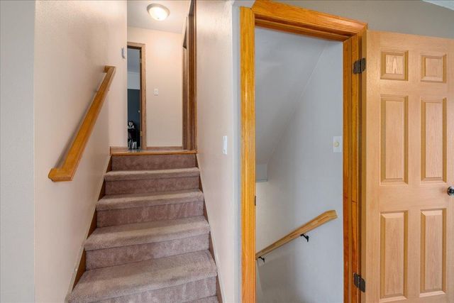 1058 TULLAR ROAD, Neenah, WI 54956