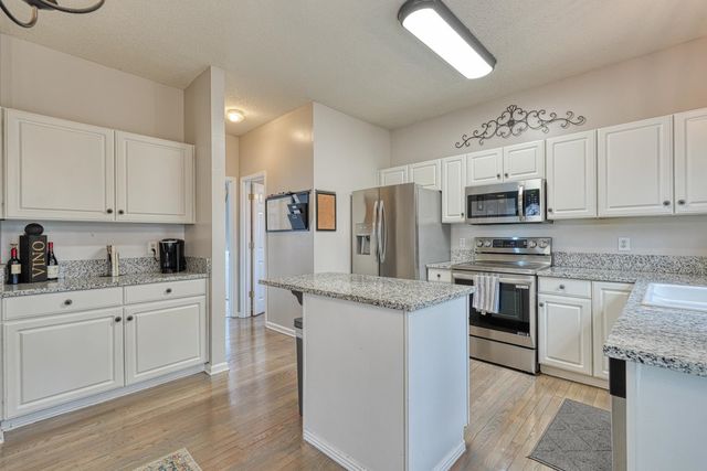 372 Annabel Drive, Boiling Springs, SC 29316