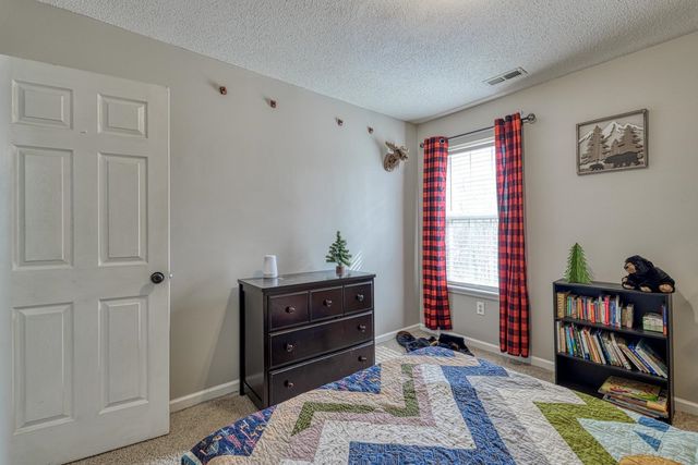 372 Annabel Drive, Boiling Springs, SC 29316