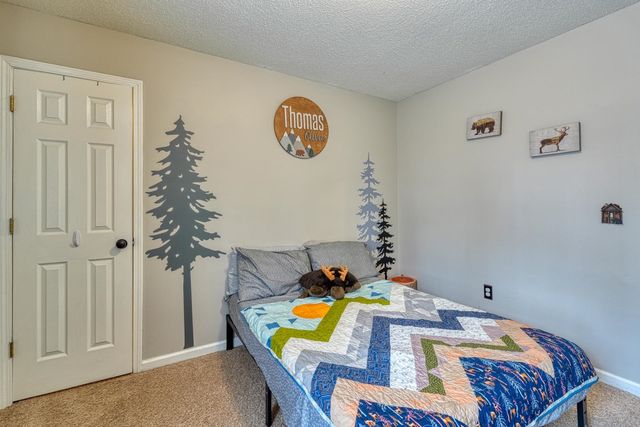 372 Annabel Drive, Boiling Springs, SC 29316