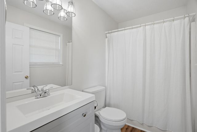 2403 UMC DR, Columbia, MO 65201