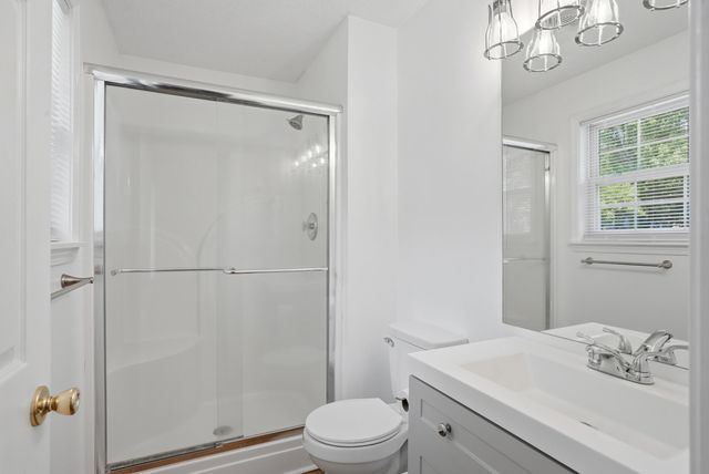 2403 UMC DR, Columbia, MO 65201