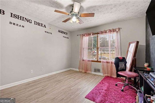 4238 Rocky Ledge Way, Snellville, GA 30039