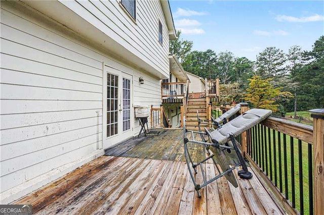 4238 Rocky Ledge Way, Snellville, GA 30039