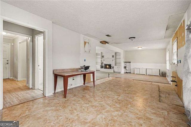 4238 Rocky Ledge Way, Snellville, GA 30039