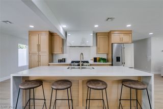 2729 Fire Water Court, Las Vegas, NV 89117