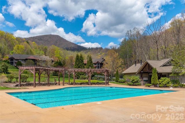 391 Valley View Drive, Maggie Valley, NC 28751