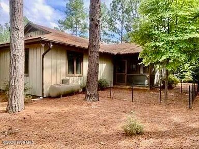 95 Lost Tree Road, Pinehurst, NC 28374