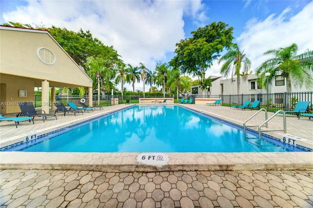 12984 SW 88th Lane B104, Miami, FL 33186
