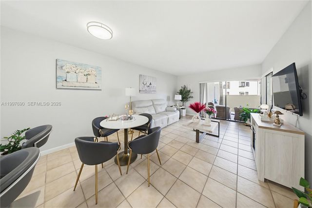 12984 SW 88th Lane B104, Miami, FL 33186
