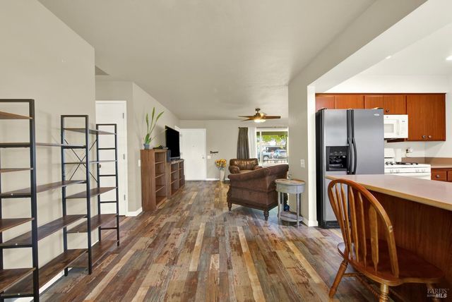 171 Mckinley Cir, Vacaville, CA 95687