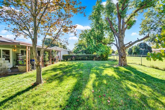 171 Mckinley Cir, Vacaville, CA 95687