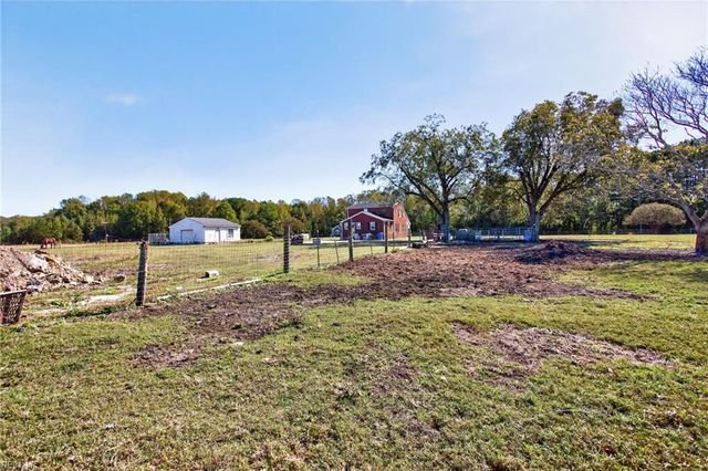2101 Manning RD, Suffolk, VA 23434