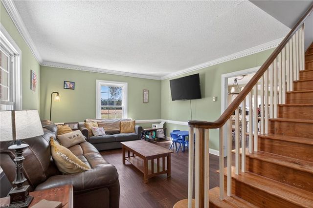 2101 Manning RD, Suffolk, VA 23434