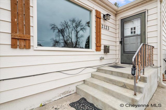 2123 E 18TH ST, Cheyenne, WY 82001