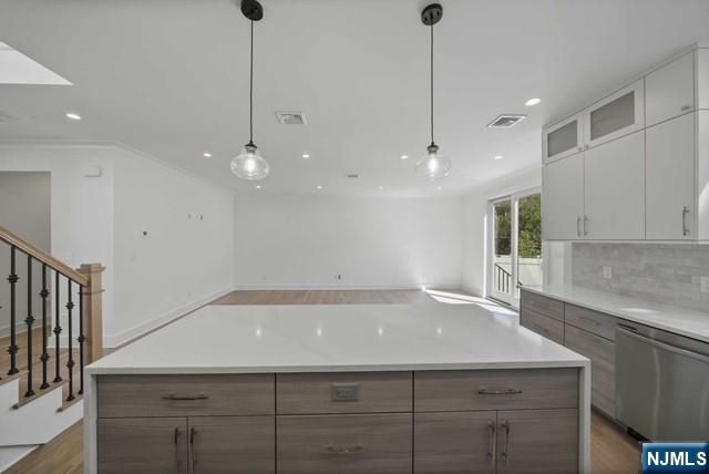 92 Franklin Street, Tenafly, NJ 07670