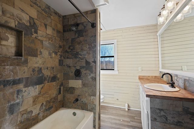 423 Mountain View Rd, Alpine, TX 79830