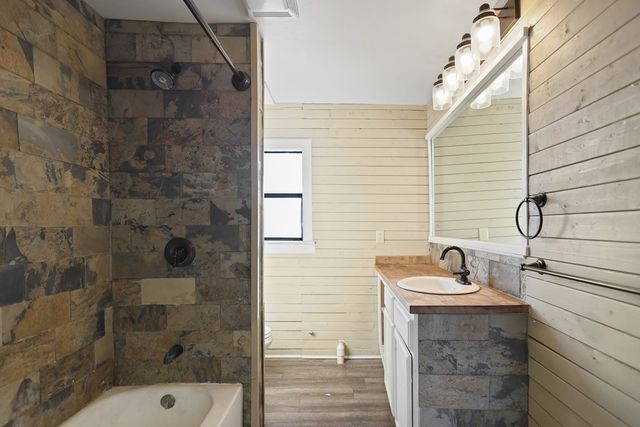 423 Mountain View Rd, Alpine, TX 79830