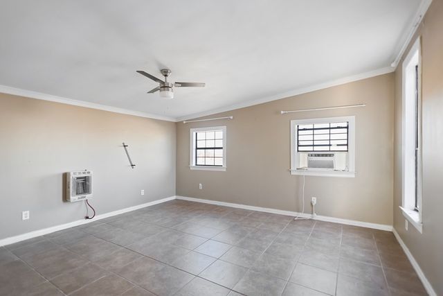 423 Mountain View Rd, Alpine, TX 79830