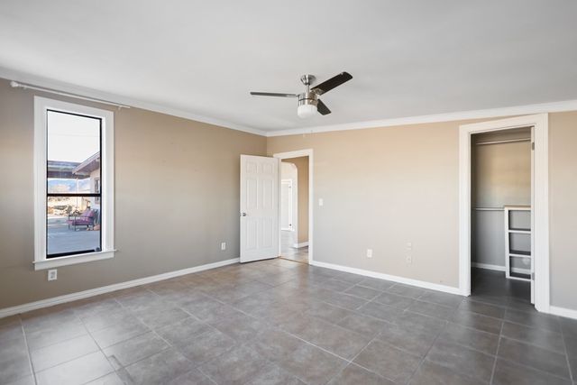 423 Mountain View Rd, Alpine, TX 79830